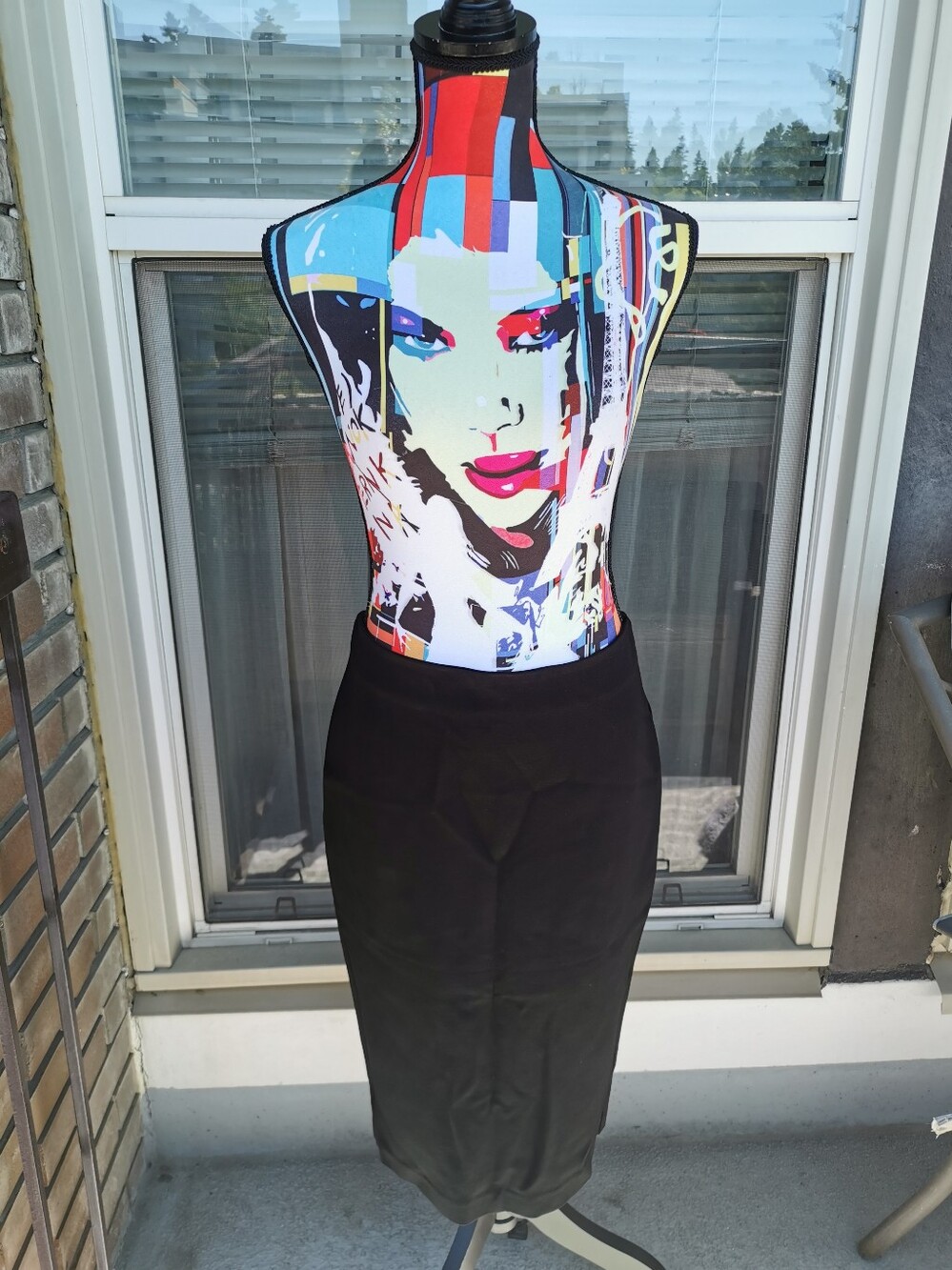 Sophie Grace The Dorothy Black Pencil Skirt - Size M